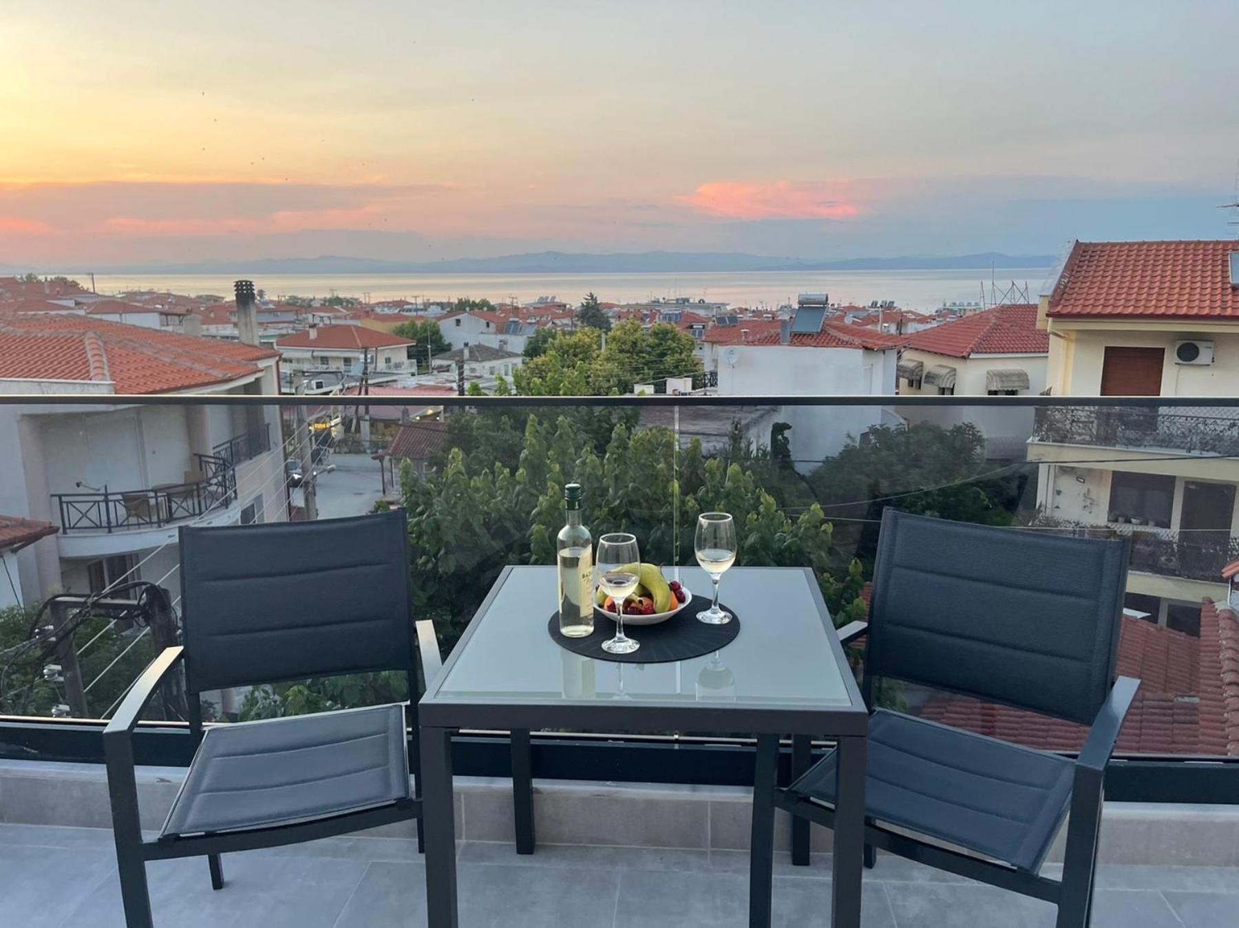 Avgerinos Apartments Полихроно Экстерьер фото