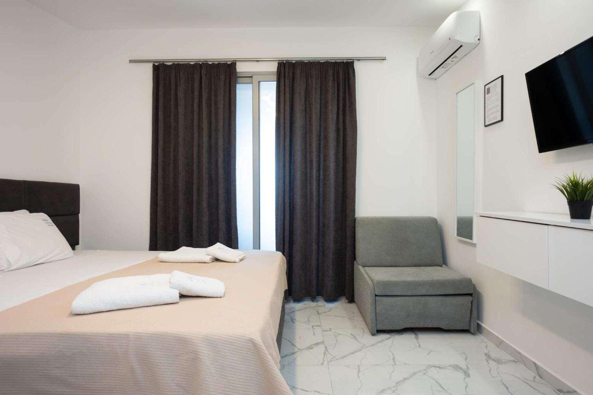 Avgerinos Apartments Полихроно Экстерьер фото