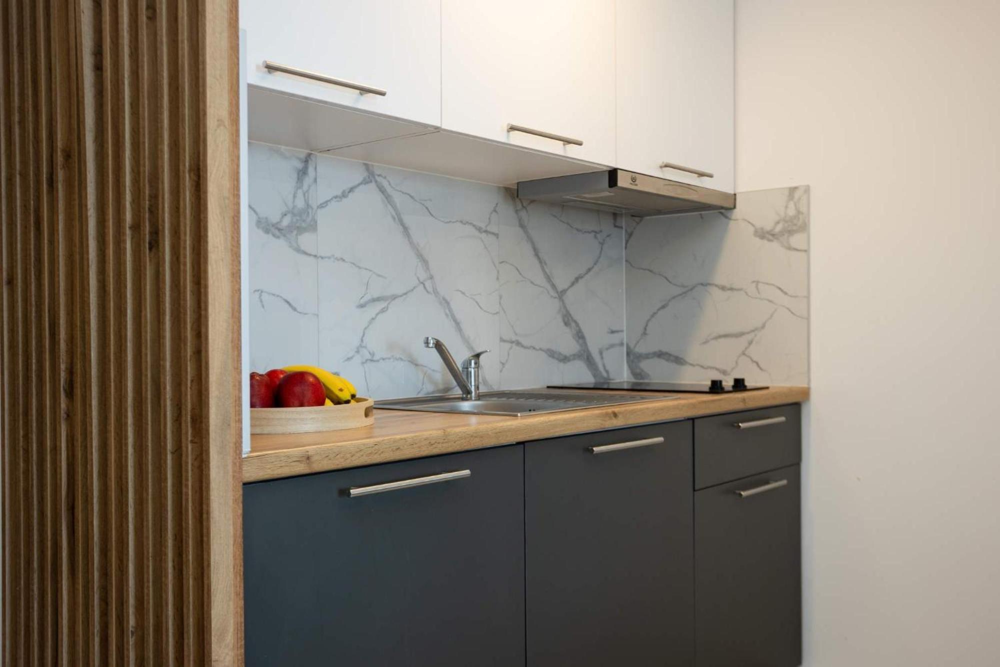 Avgerinos Apartments Полихроно Экстерьер фото